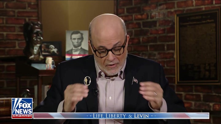 ¿Por qué la república estadounidense tuvo tanto éxito? Jonathan analiza esa pregunta en tu nuevo libro.