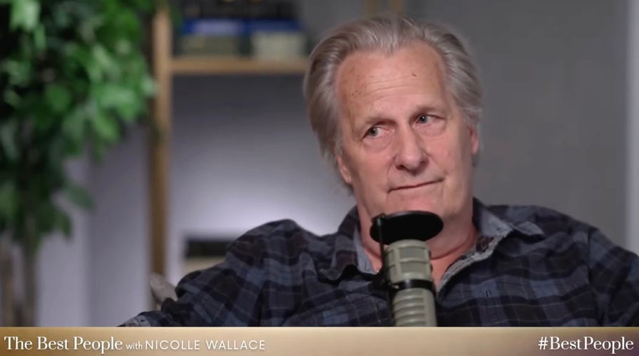 Jeff Daniels mourns Kamala Harris loss, says she would have governed like Abraham Lincoln