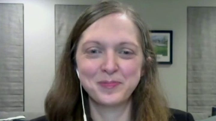 Chicago school system doctor advocates for in-person learning