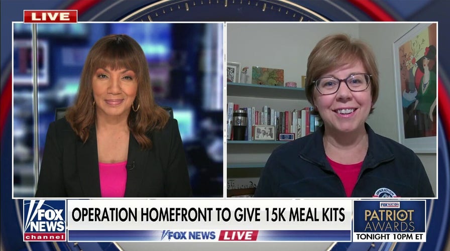 Operation Homefront serves holiday meals to military families