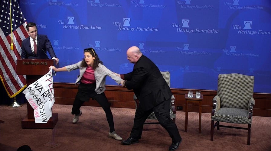 Sen. Josh Hawley interrupted by climate protester at Heritage event