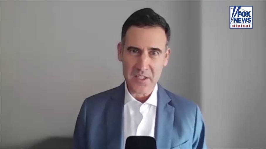 Hollywood celebrities fleeing Trump presidency are trapped in ‘echo chamber,’ psychotherapist argues
