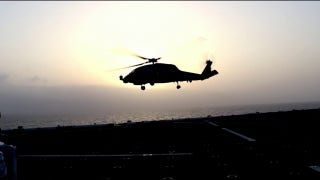 Las fuerzas de la Marina de los EE. UU. operan en aguas de Oriente Medio