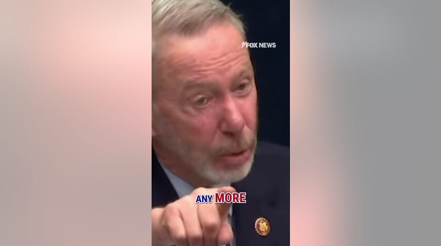 Bessent jokes at SHOUTING Dem congressman: 'Speak a little louder'