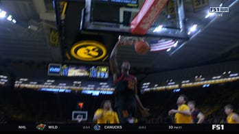 Pharrel Payne finishes slam dunk, cutting into Maryland's deficit against Iowa