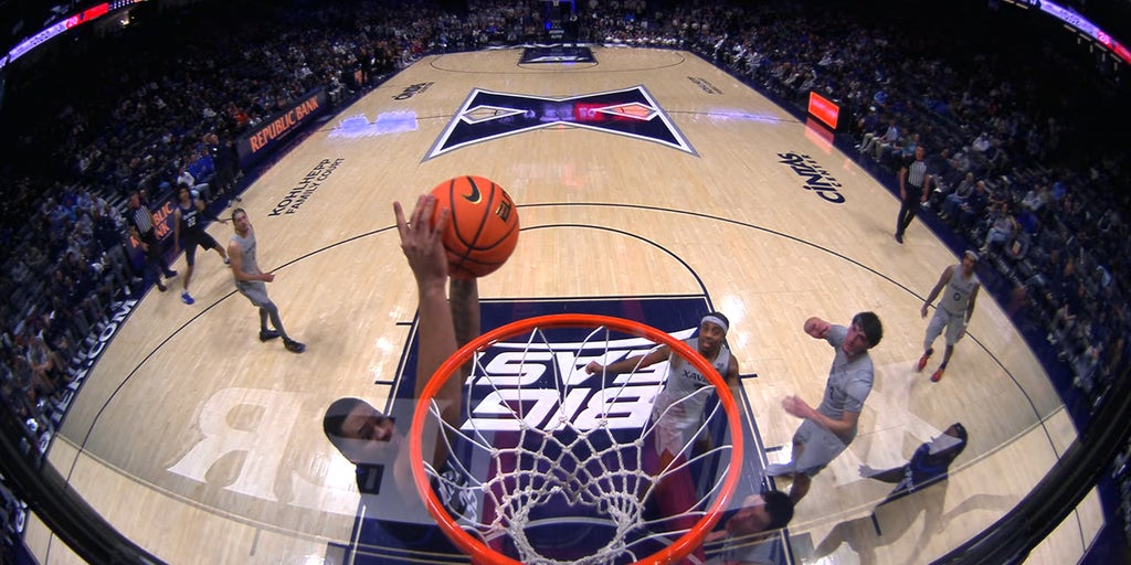 DePaul's N.J. Benson throws down alley-oop, extending lead over Xavier