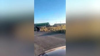 Texas train derailment leaves 1 dead, 4 injured 