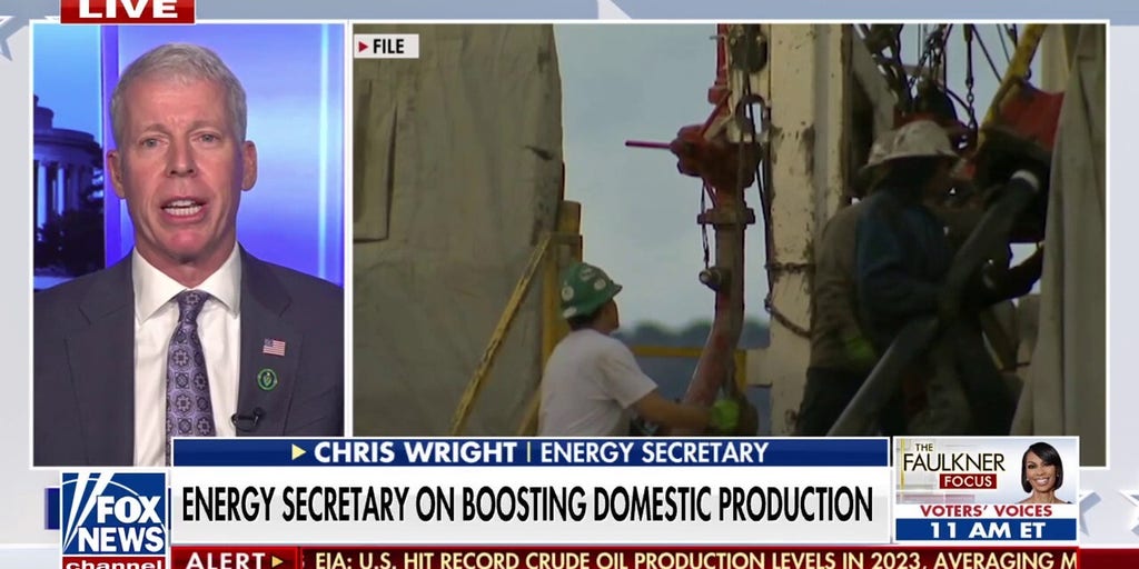 Energy secretary warns against treating climate change as 'political football': 'Slow-moving problem'
