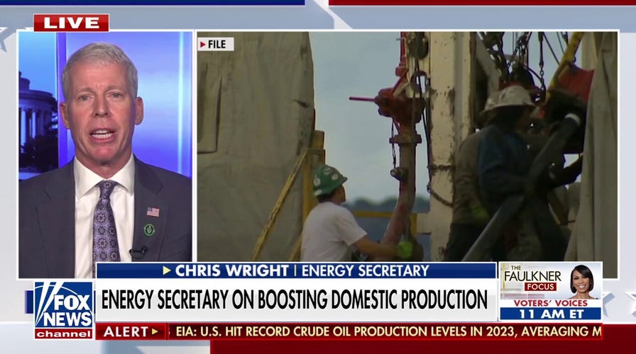 Energy secretary warns against treating climate change as 'political football': 'Slow-moving problem'