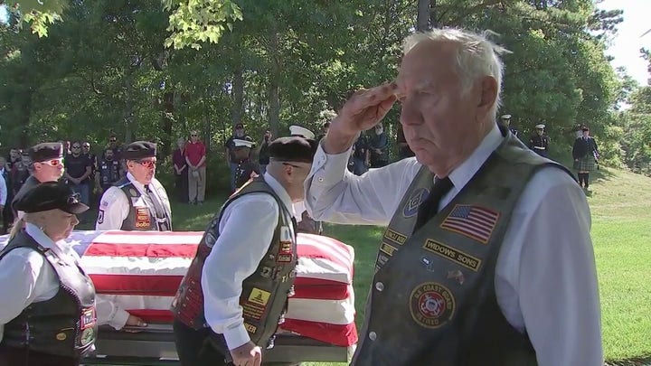 Navy veteran laid to rest with American Legion Riders funeral procession