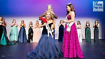 Miss America hopeful Miss Vermont seeks to bridge political divide