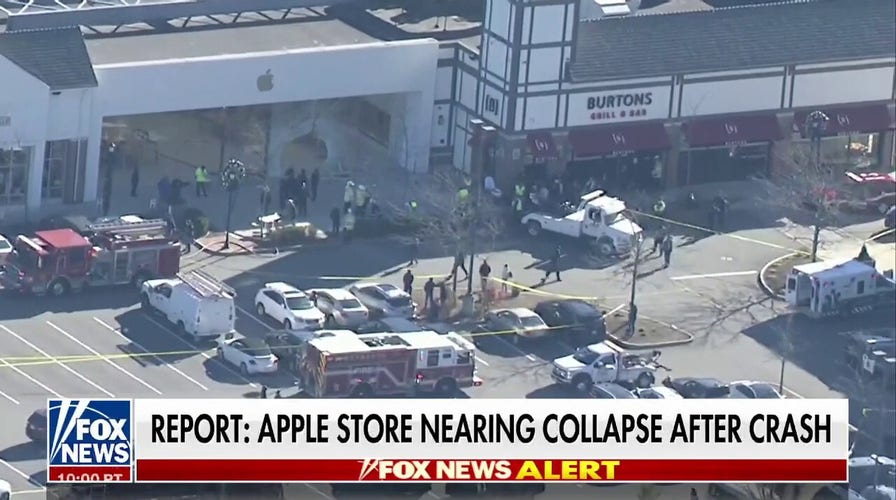 Truck slams into Apple Store near Boston 