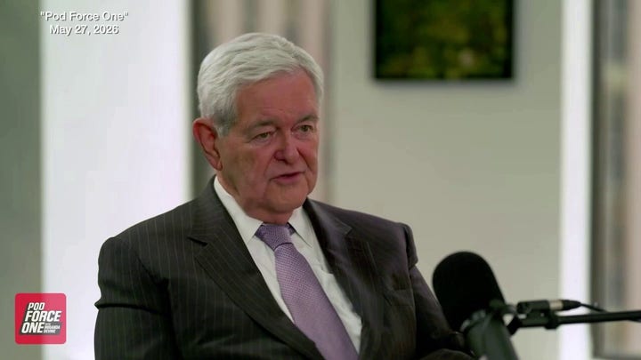 Newt cree que fue un «error» iniciar el proceso de destitución contra Bill Clinton