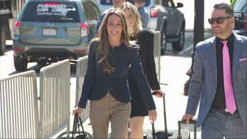 Karen Read arrives at courthouse for Week 4 of murder trial 
