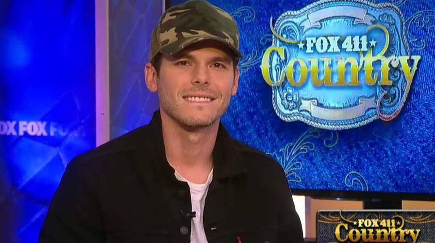 Country star Granger Smith gives back to US troops