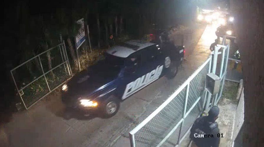 WATCH: Security footage appears to show Mexican military seizing operations of American company Vulcan Materials in Quintana Roo, Mexico