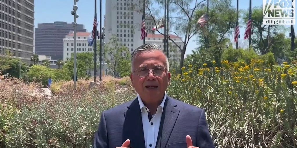 Former LAPD Detective Criticizes LA Mayor Bass for Delayed Response to Anti-ICE Riots