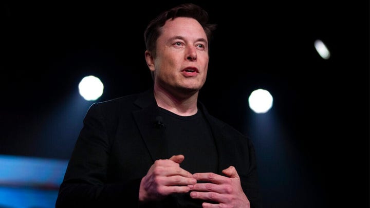 Elon Musk, other top tech experts call for pause on AI experiments