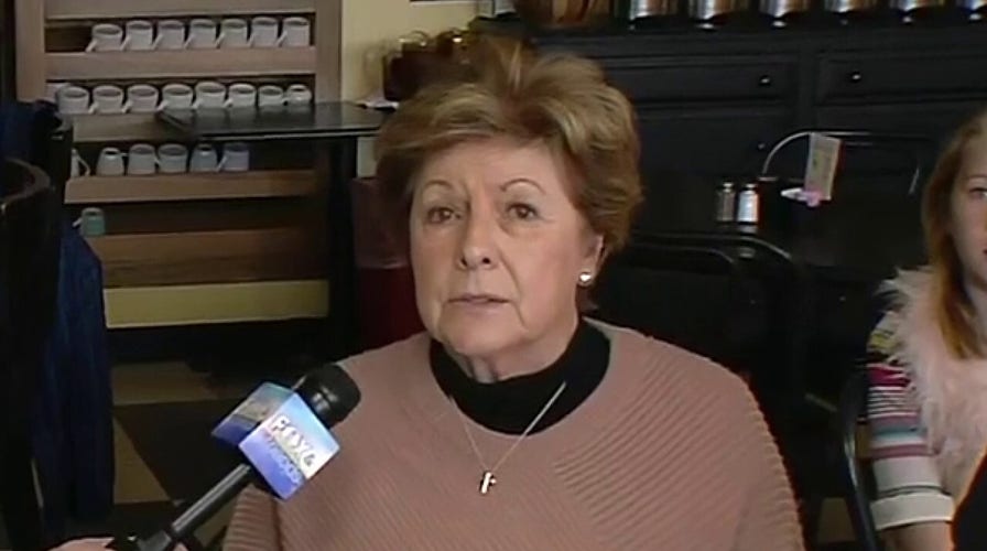 Trump rallies voters in South Carolina 