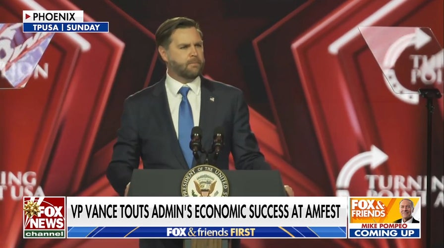 Vance closes retired  AmFest 2025 aft  record-breaking turnout