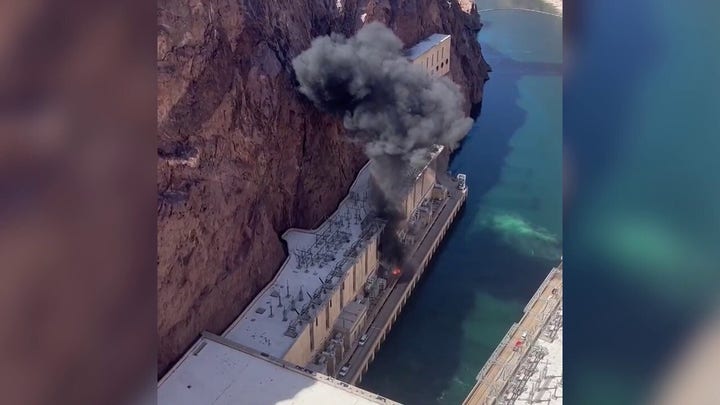 Hoover Dam explosion aftermath seen in tourist video