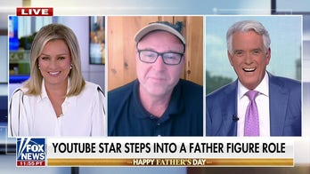 'America Reports' talks to the father behind 'Dad, how do I?'