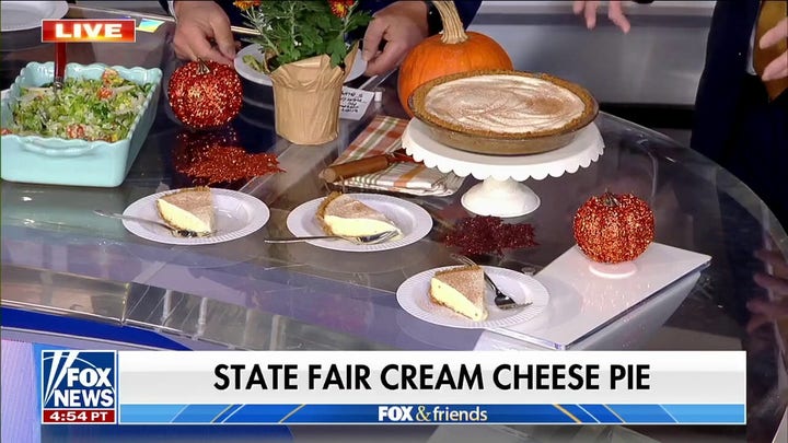 Steve Doocy shares his menu secrets to a 'simply happy' Thanksgiving 