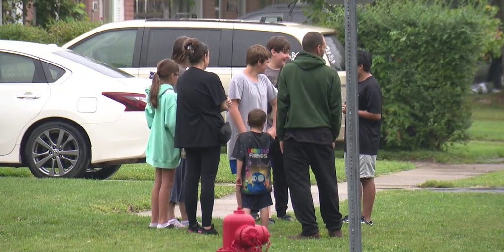 Girl stabs 7-year-old sister to death, Michigan cops say