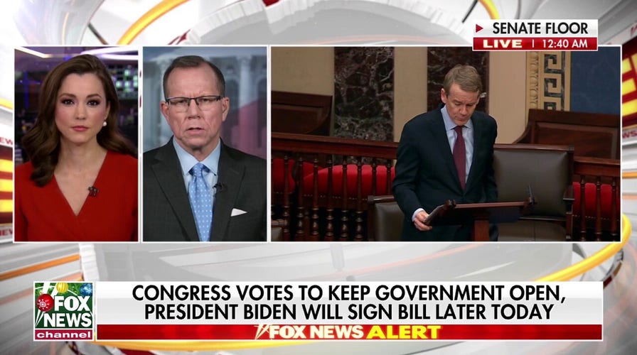 Senate passes bill to end brief government shutdown