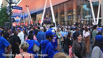 Knicks-Spurs Game 3 might just be the most expensive sports ticket of all time
