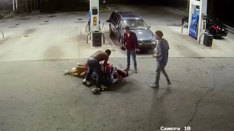 CrimeCam 24/7: Gunman Loses Control After Victims Turn the Tables