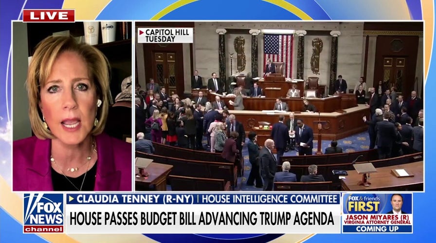 House Republicans narrowly pass Trump budget bill