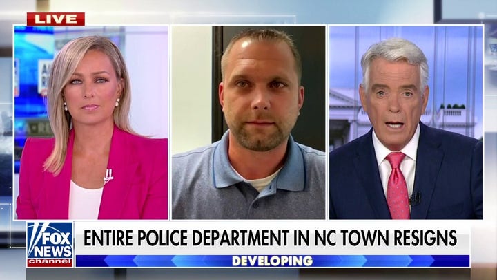 Entire police department in NC town resigns
