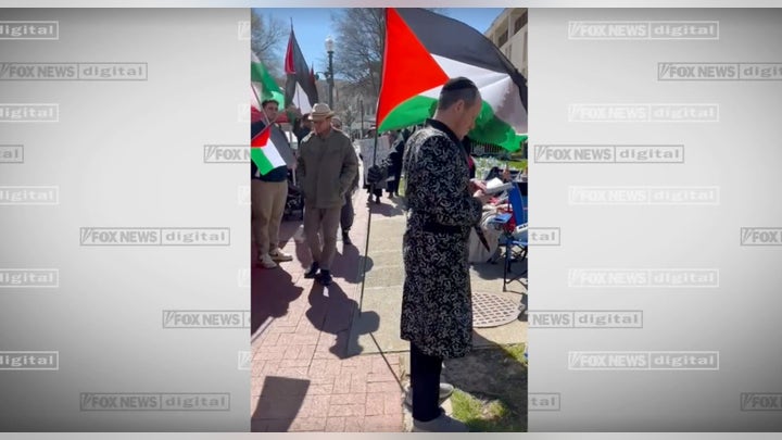 Prominent rabbi details assault lawsuit against anti-Israel protesters