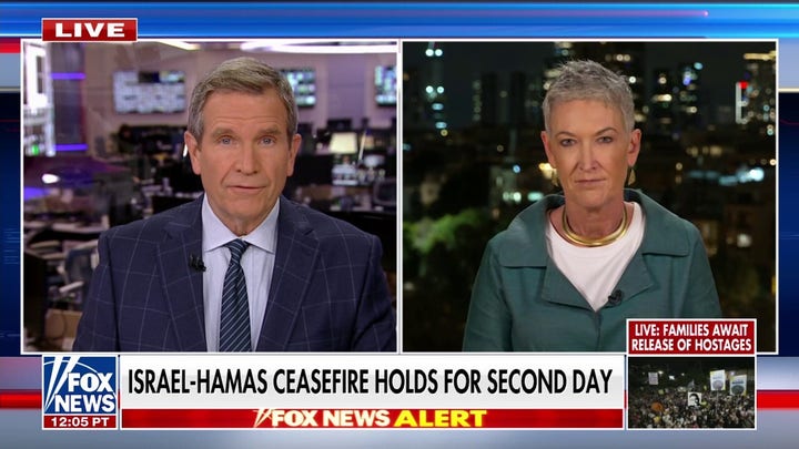 Tens of thousands gather in Tel Aviv awaiting hostages' return