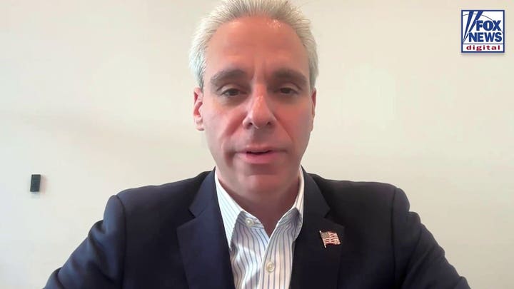 Republican Scott Singer discusses his plan to unseat Jared Moskowitz in South Florida