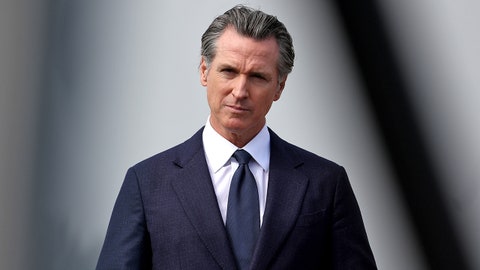 WATCH LIVE: Gov Newsom holds news conference with Texas Democrats - Fox Business Video