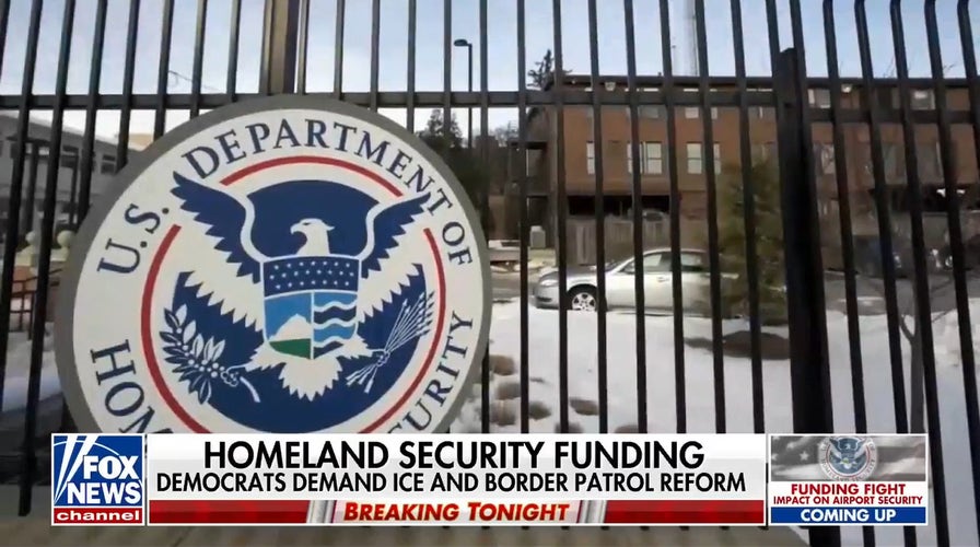 Democrats float plan that bypasses funding ICE, Border Patrol