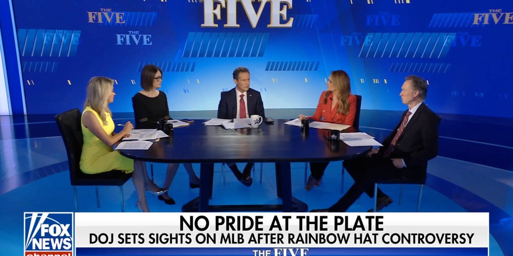 Kayleigh McEnany: Expressing your faith is a courageous thing to do