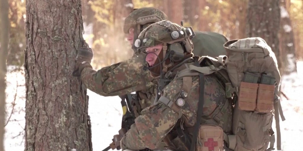 German government steps up campaign to fill ranks amid growing security concerns