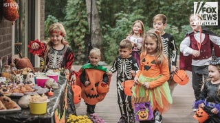 Children's health expert says balance is key on Halloween - Fox News