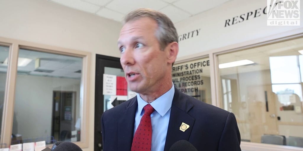 Arkansas prosecutor says he is seeking death penalty against suspect in Devil's Den murders
