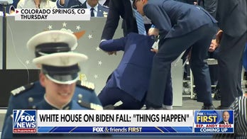 Joe Concha reacts to White House addressing Biden's fall: 'Trying to defend the indefensible' 
