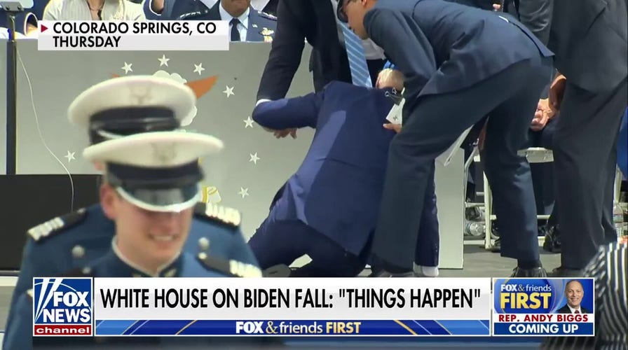 Joe Concha reacts to White House addressing Biden's fall: 'Trying to defend the indefensible' 