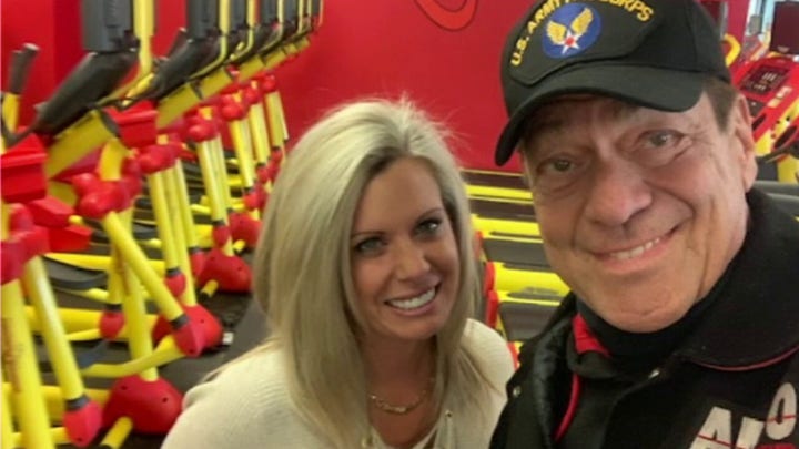 Joe Piscopo says it's time to fully reopen