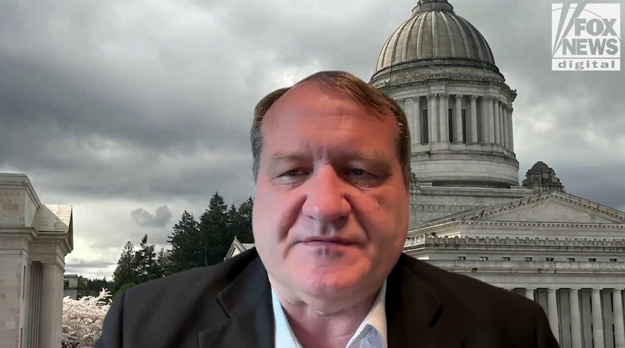 Washington Republican slams bill dropping U.S. citizenship rule for housing aid