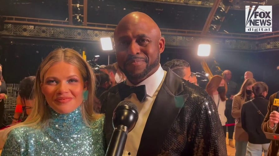 'Dancing with the Stars': Wayne Brady talks hosting the American Music Awards