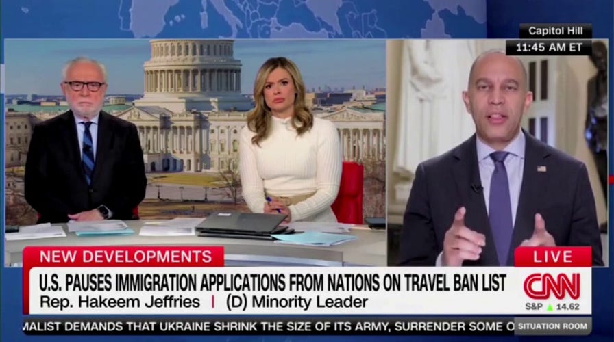 Democratic Rep. Hakeem Jeffries acknowledges President Trump yet   secured borderline  and deserves credit