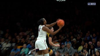 UConn's Blanca Quinonez makes and-one, extending lead over Iowa