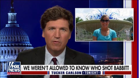 Tucker Carlson reacts to Capitol Police officer speaking out about shooting Ashli Babbitt